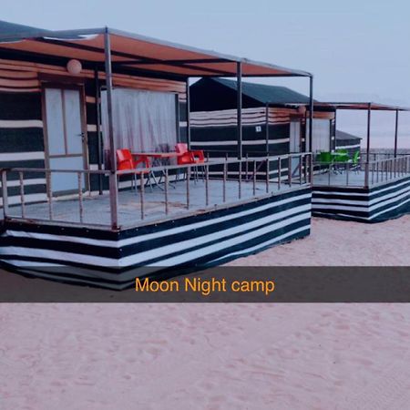 Moon Night Camp Otel Ram Vadisi Dış mekan fotoğraf