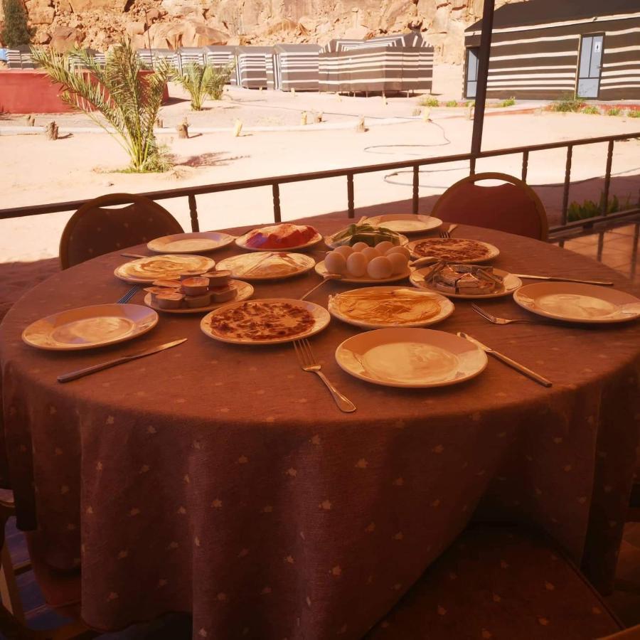 Moon Night Camp Otel Ram Vadisi Dış mekan fotoğraf