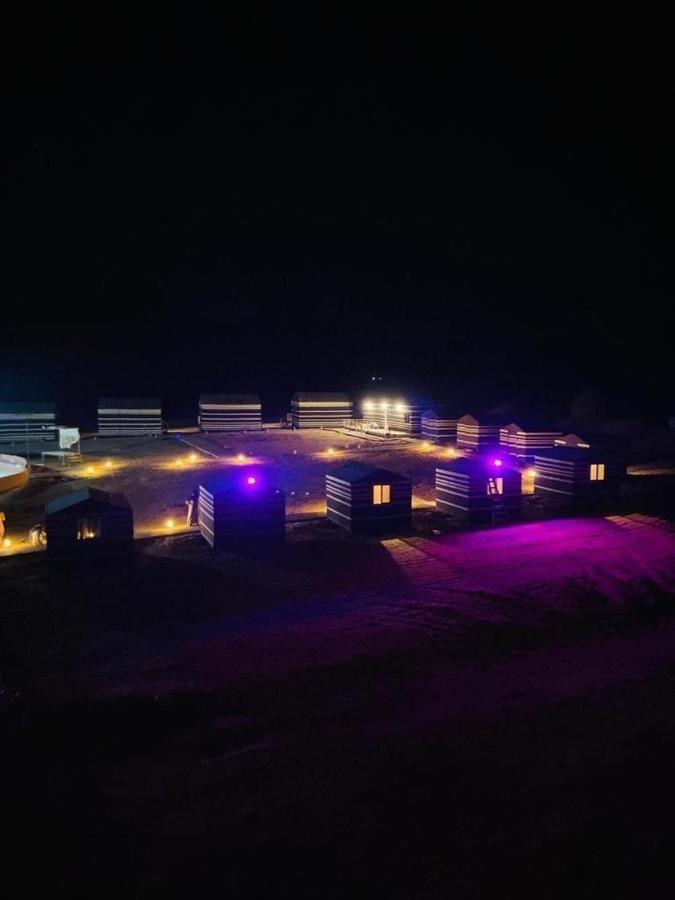 Moon Night Camp Otel Ram Vadisi Dış mekan fotoğraf