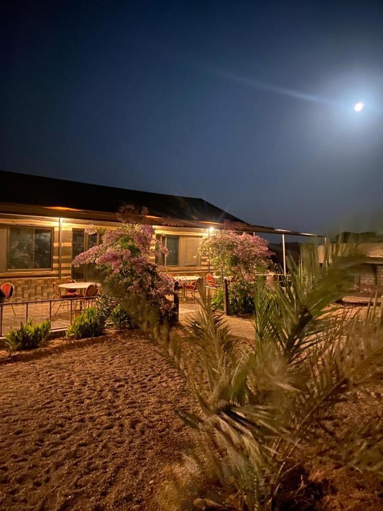 Moon Night Camp Otel Ram Vadisi Dış mekan fotoğraf